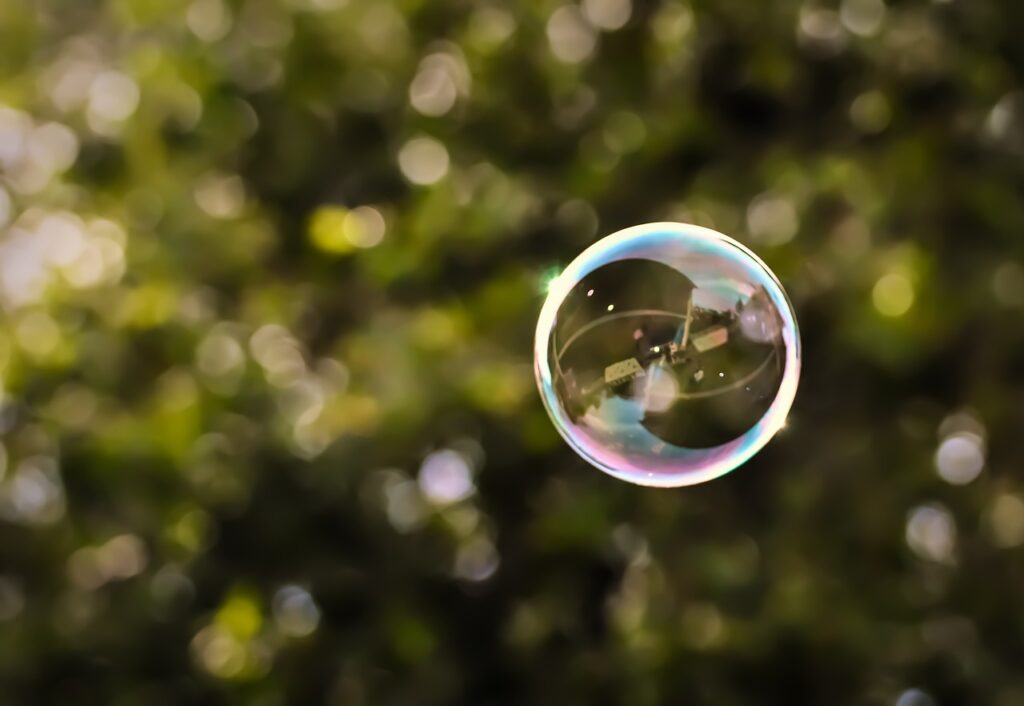 soap bubble, flying, multicoloured, ease, soapy water, balls, hover, reflection, dazzling, clarity, play of colors, easy, rainbow colors, weightless, clarity, clarity, clarity, clarity, clarity